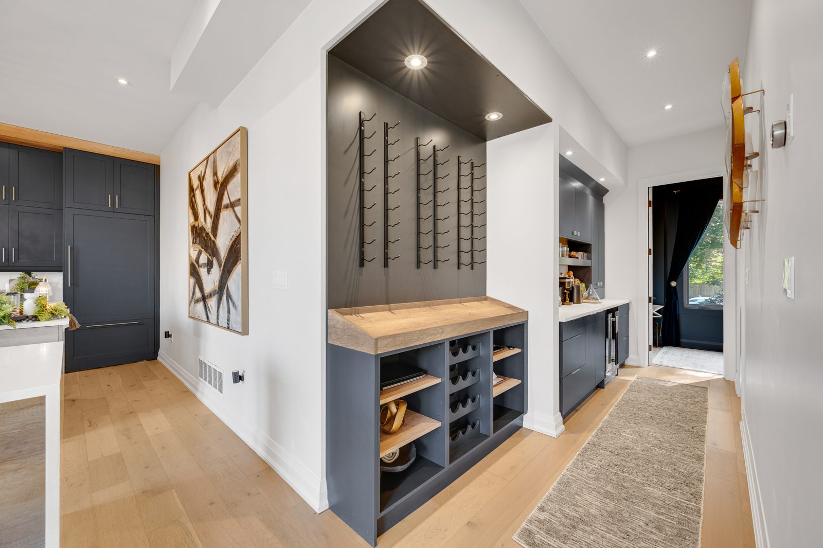 Wine bar