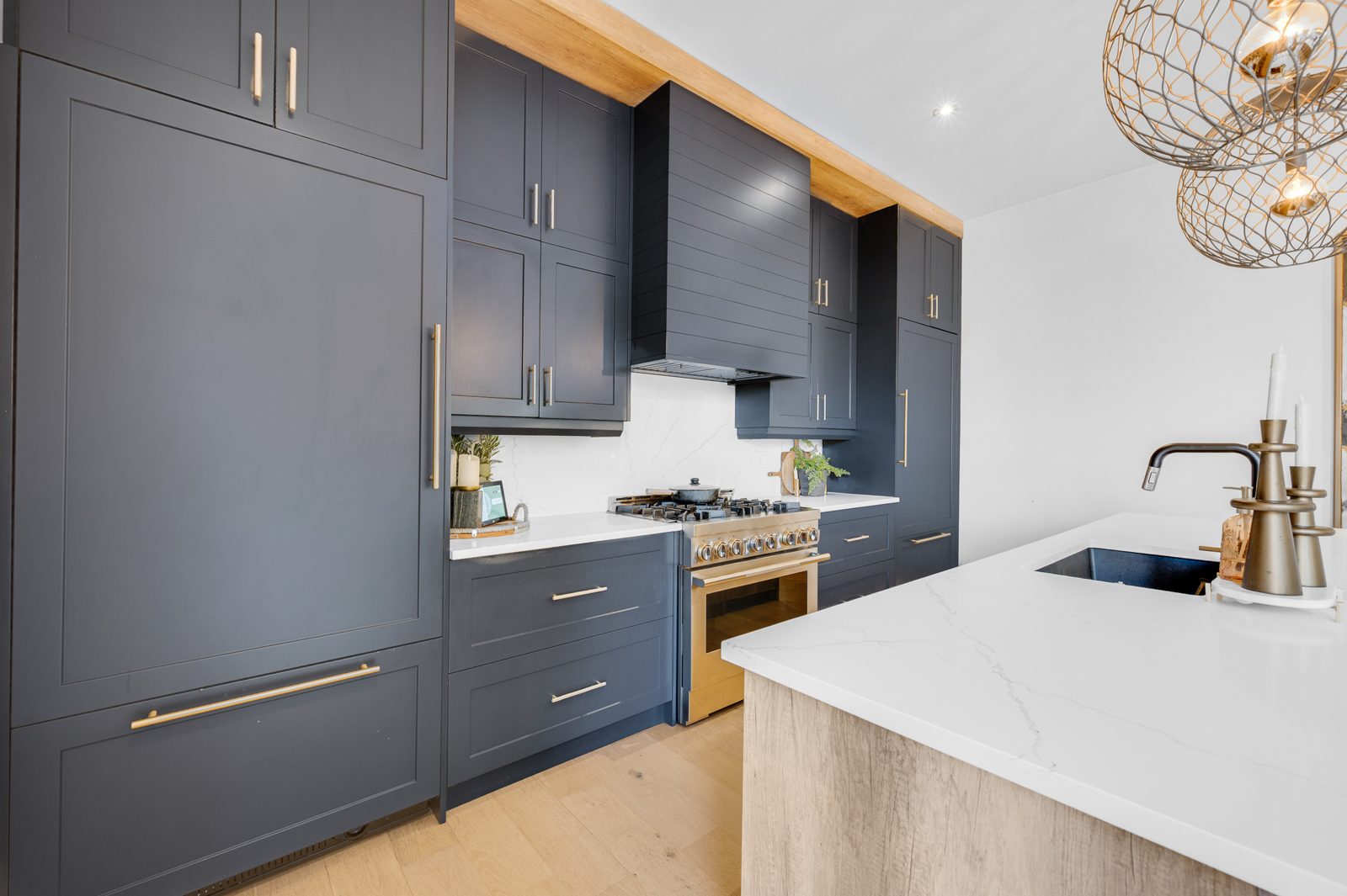 Kitchen island