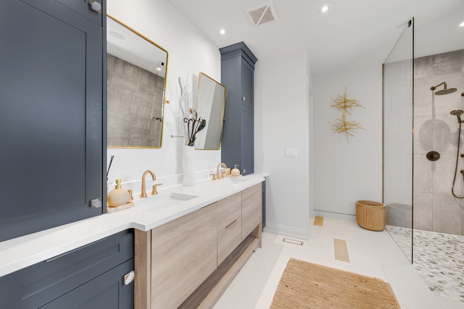 Primary ensuite vanity